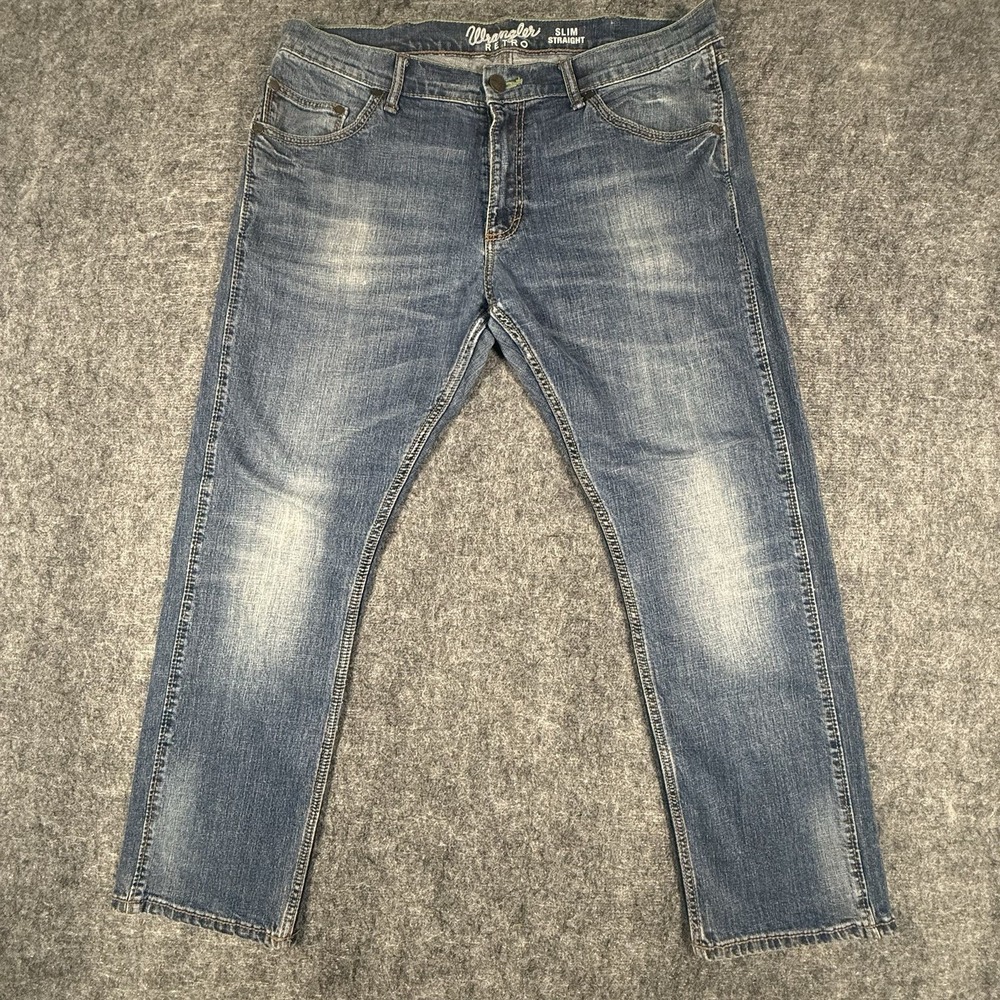 Wrangler Retro Slim Straight Jeans Men 36x30 Medium Wash Blue Denim Western - Picture 1 of 6
